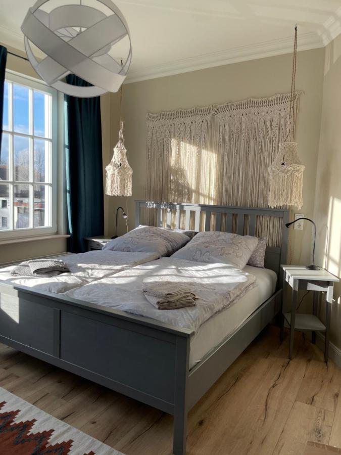 Luxus Lindenhof Apartments -Ferienwohnungen In Friesland An Der Nordsee Am Naturschutzgebiet Urwald Neuenburg  Luaran gambar